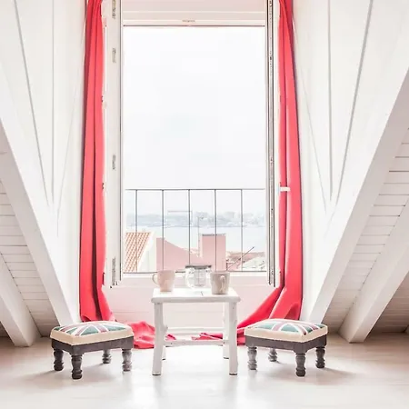 Apartment Alfama Chic Loft Lisbon